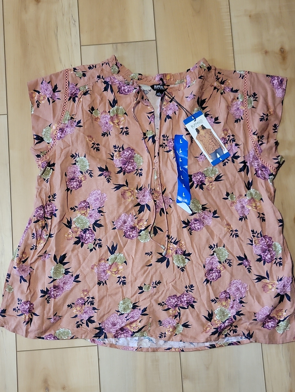 Buffalo David Bitton Peach Floral Tie-Neck Short Sleeve Blouse